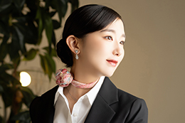白川 月子